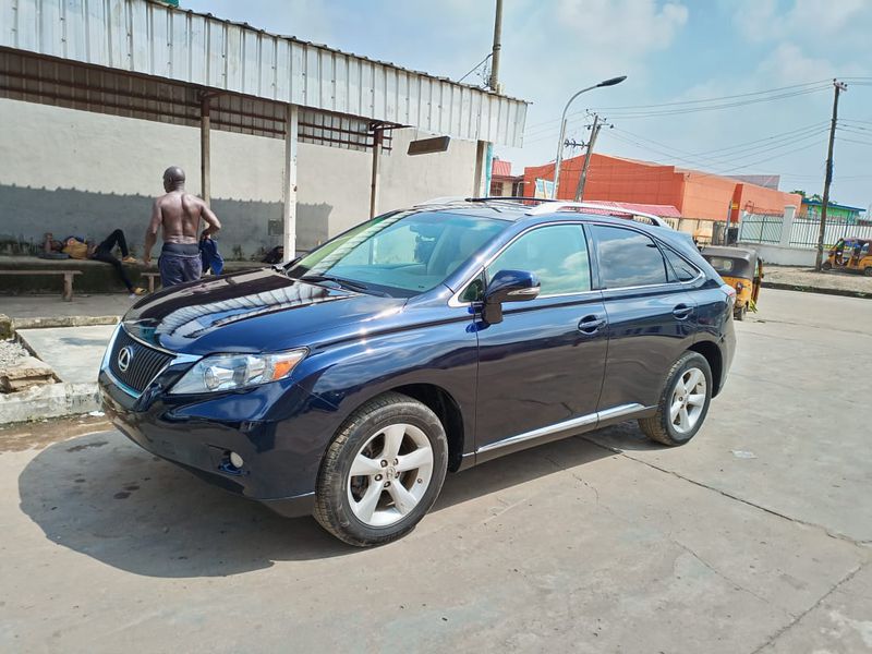 Lexus RX • 2010 • 96,014 km 1