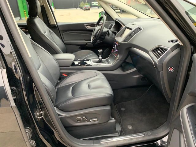 Ford S-Max • 2016 • 113,367 km 13