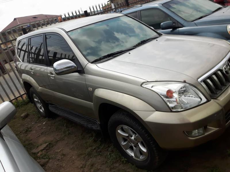 Toyota Land Cruiser • 2006 • 97,361 km 8