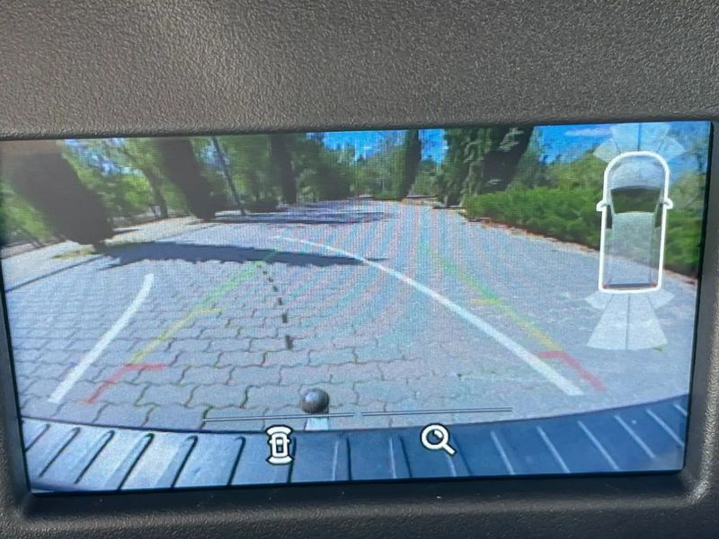 Ford Transit • 2018 • 31,000 km 11