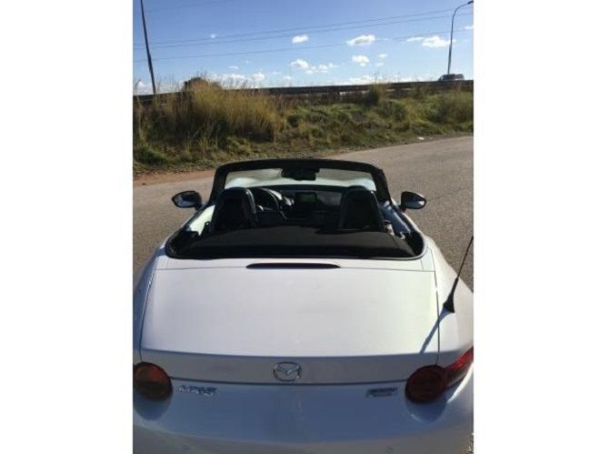 Mazda MX-5 • 2007 • 86,000 km 7