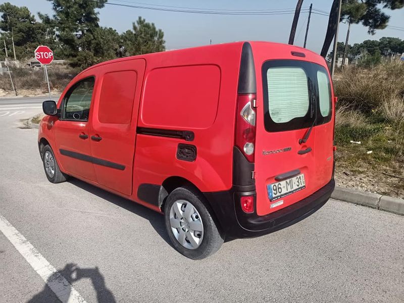 Renault Kangoo • 2009 • 120,000 km 2