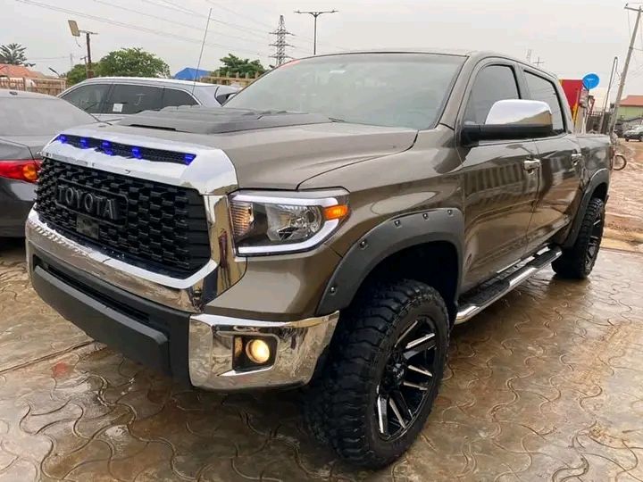 Toyota Tundra • 2020 • 50,000 km 1
