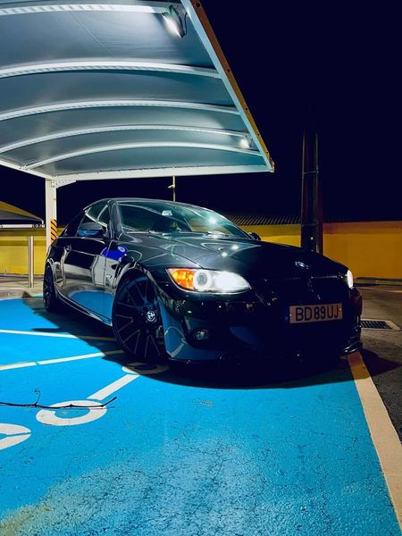 BMW 328i • 2008 • 125,000 km 1