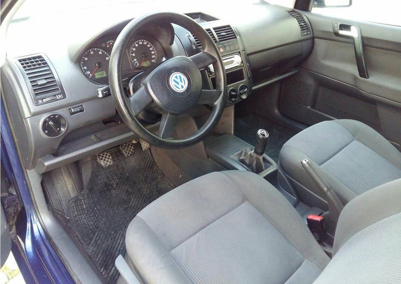 Volkswagen Polo • 2002 • 11,000 km 2