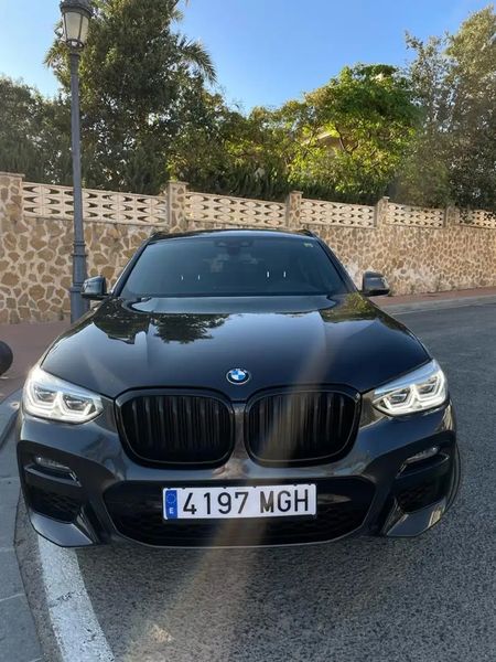 BMW X4 • 2020 • 129,000 km 1