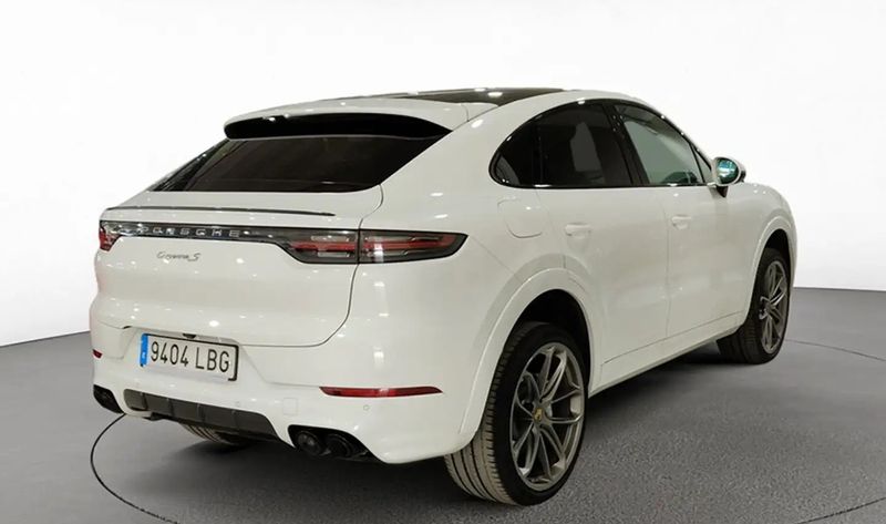 Porsche Cayenne • 2019 • 2,019 km 4