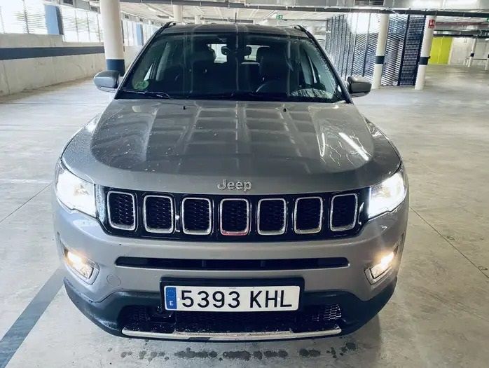 Jeep Compass • 2018 • 95,000 km 1