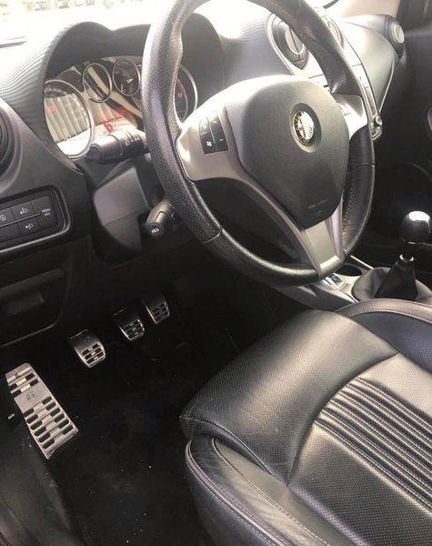Alfa Romeo MiTo • 2012 • 186,000 km 4