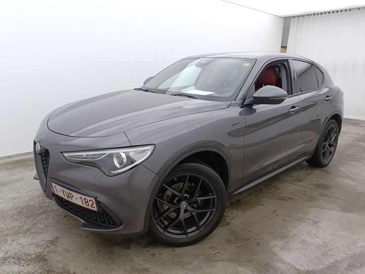Alfa Romeo Spider • 2021 • 106,000 km 1