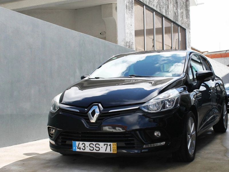 Renault Clio • 2017 • 113,000 km 1