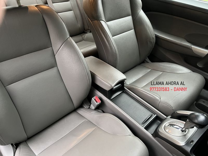 Honda Civic Coupé • 2011 • 83,000 km 15