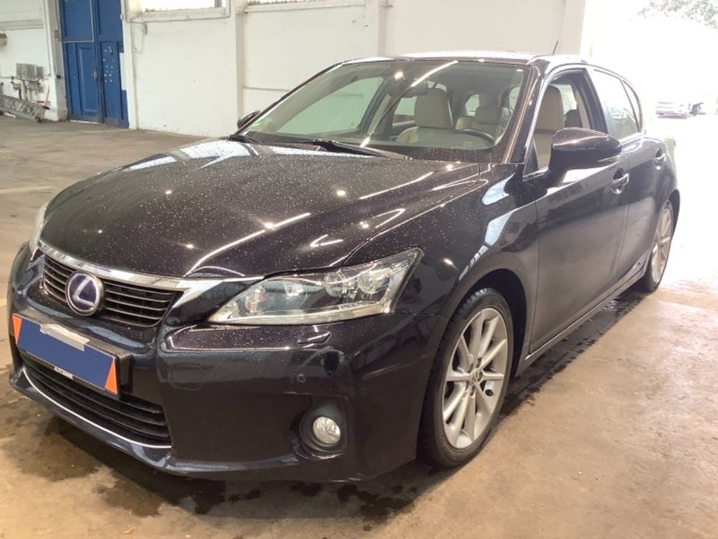 Lexus CT • 2011 • 79,000 km 1