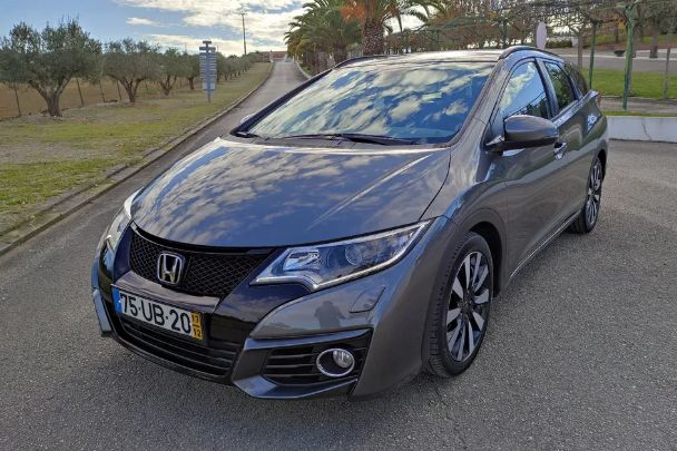 Honda Civic • 2017 • 109,000 km 1