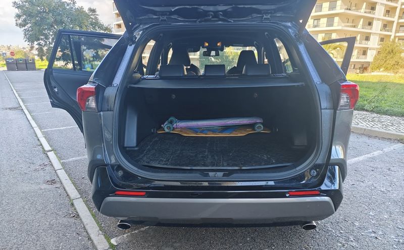 Toyota RAV4 • 2019 • 92,000 km 2