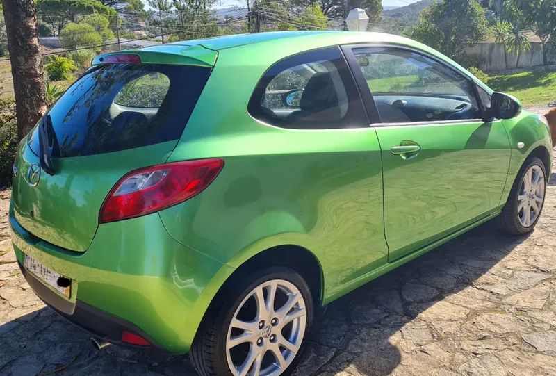 Mazda 2 • 2008 • 249,000 km 2