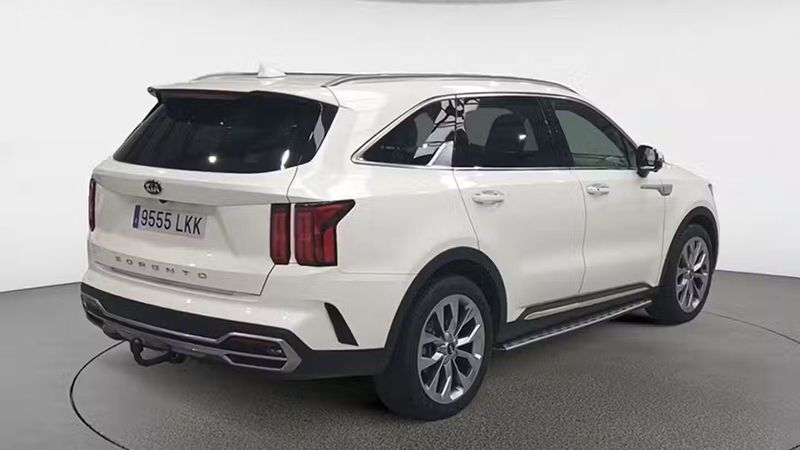 Kia Sorento • 2020 • 52,630 km 3
