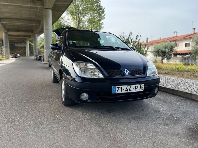 Renault Scénic • 2000 • 118,000 km 1