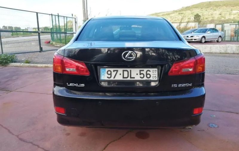 Lexus IS • 2007 • 218,659 km 1
