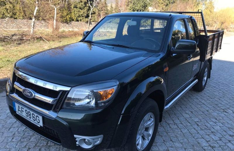 Ford Taurus X • 2011 • 199,999 km 2