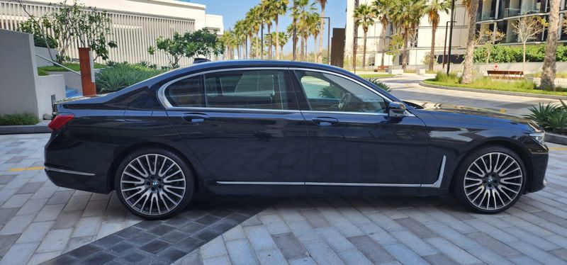 BMW 7 Series • 2021 • 120,000 km 2
