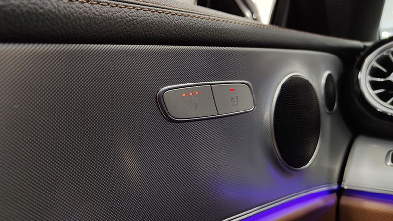 Mercedes-Benz E Coupé • 2017 • 77,725 km 17