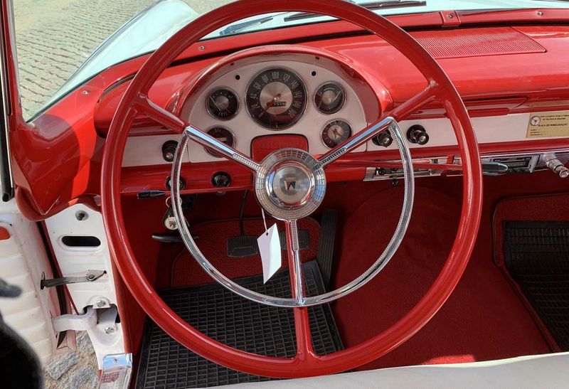 Ford Bronco • 1980 • 60,000 km 5