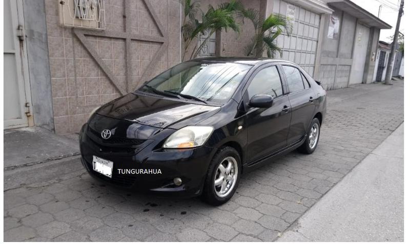 Toyota Yaris • 2008 • 207,000 km 4