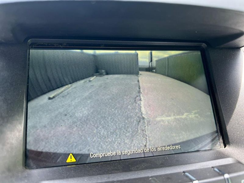 GMC Terrain • 2012 • 115,000 km 12