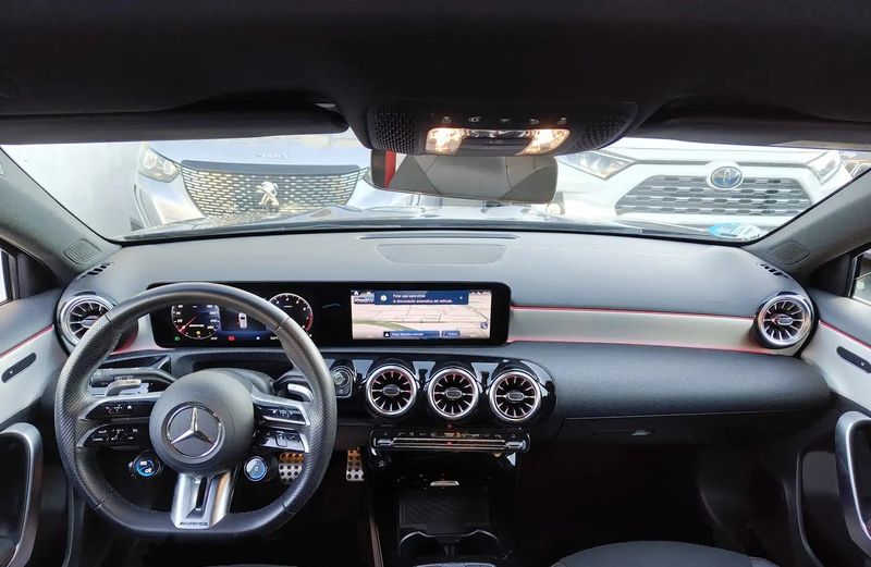 Mercedes-Benz A-Class • 2023 • 39,507 km 7