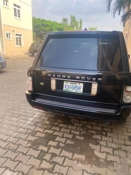 Land Rover Range Rover • 2009 • 75,000 km 2