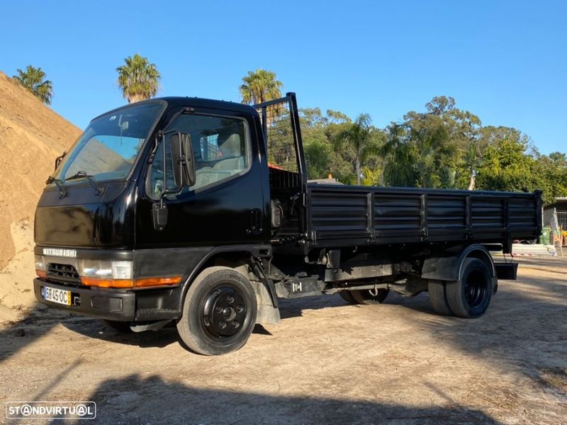 Mitsubishi Fuso canter • 1999 • 210,000 km 1