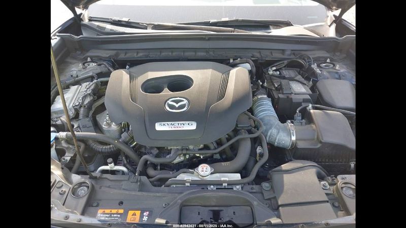 Mazda CX-30 • 2022 • 30,600 km 2