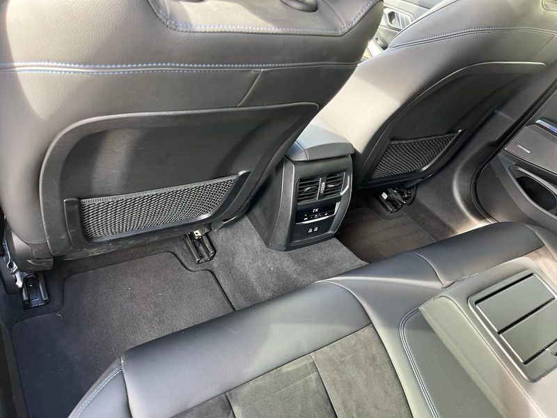 BMW 3 Series • 2020 • 69,500 km 17