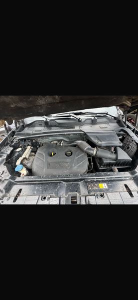 Land Rover Discovery Sport • 2015 • 88,000 mi 7