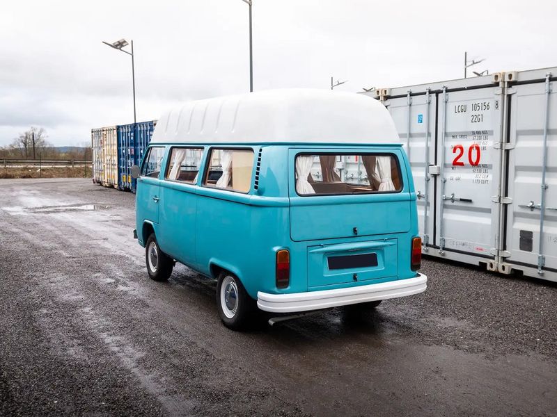 Volkswagen Multivan • 1989 • 220,800 km 4