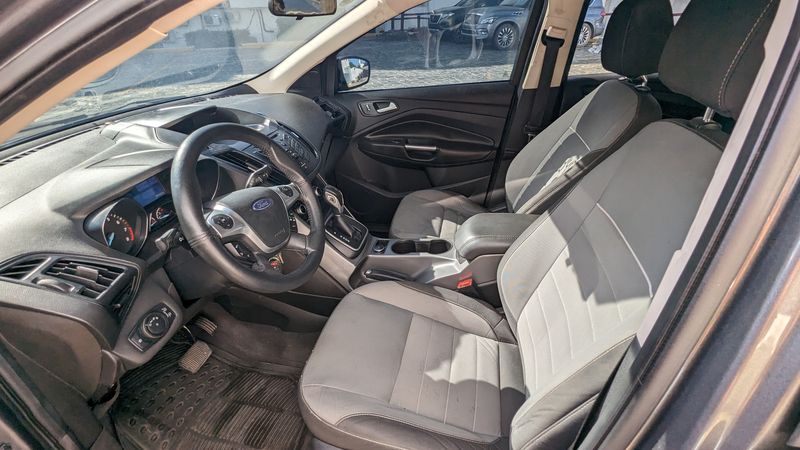 Ford Escape • 2013 • 80,050 km 6