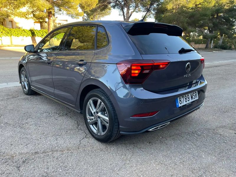 Volkswagen Polo • 2024 • 37,850 km 1