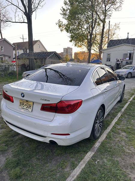 BMW 5 Series • 2018 • 63,000 km 4