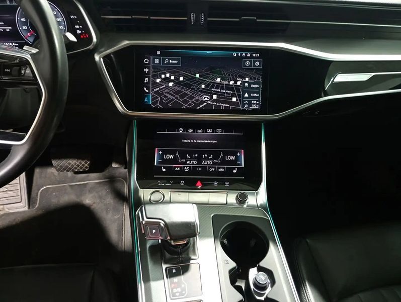 Audi A6 • 2018 • 128,000 km 11