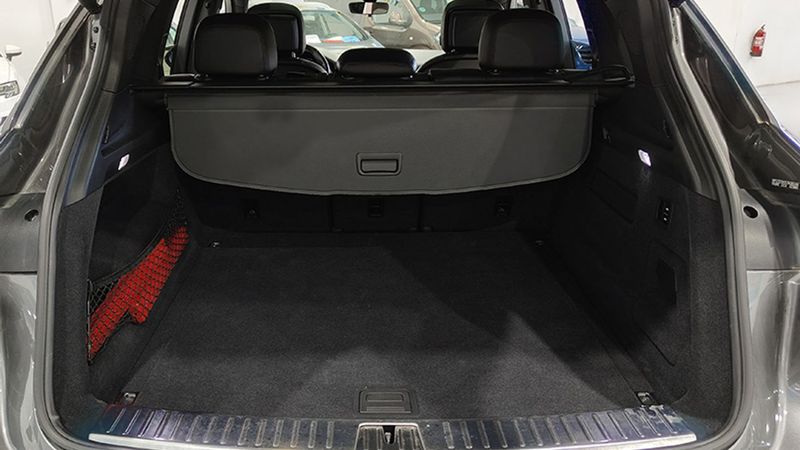 Porsche Cayenne • 2019 • 112,000 km 19