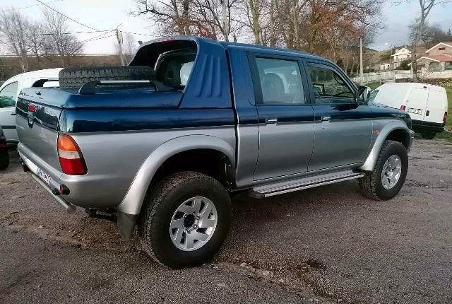 Mitsubishi L200 • 2001 • 170,000 km 2
