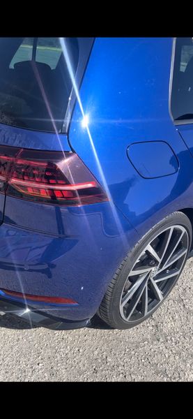 Volkswagen Golf R • 2020 • 28,000 km 4