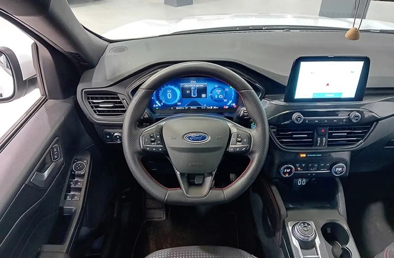 Ford Kuga • 2022 • 32,441 km 13