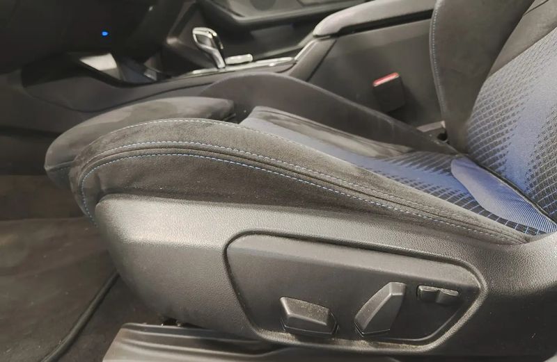 BMW 1 Series • 2021 • 88,563 km 11