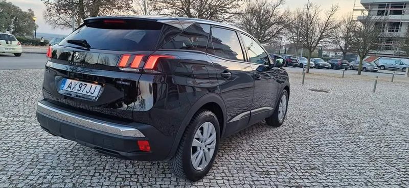 Peugeot 3008 • 2018 • 145,000 km 2