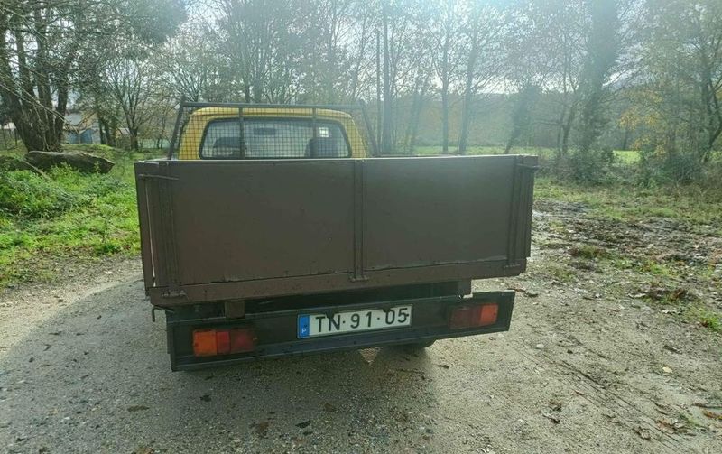 Toyota Hilux • 1998 • 451,000 km 5