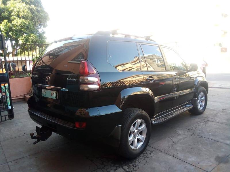 Toyota Land Cruiser • 2007 • 11,111 km 9