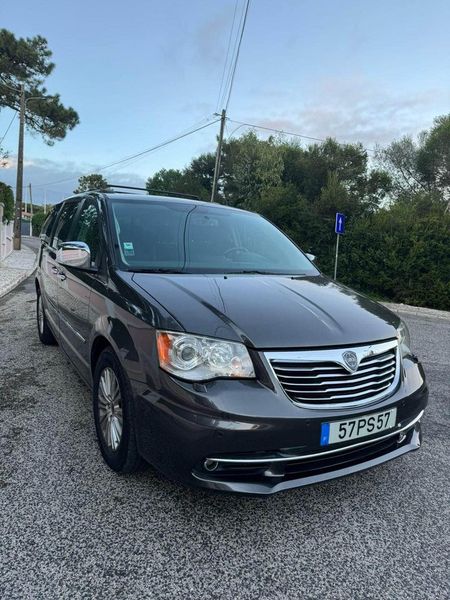 Fiat Linea • 2015 • 236,000 km 1