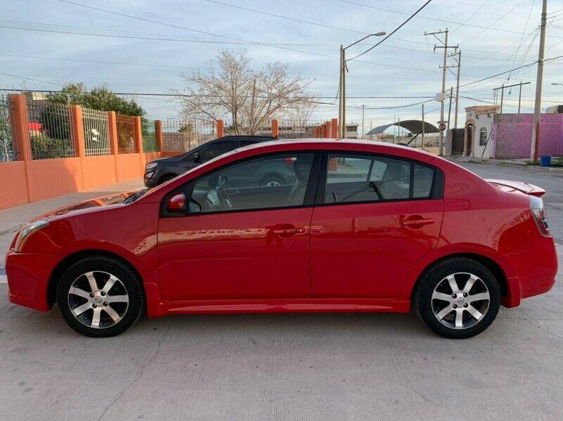 Nissan Sentra • 2012 • 938,000 km 3